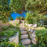 Maganuco Park - Pool, Sea And Garden Вилла Модика